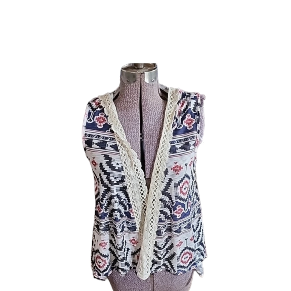 NWT Eyeshadow Women's Cardigan Size Small.